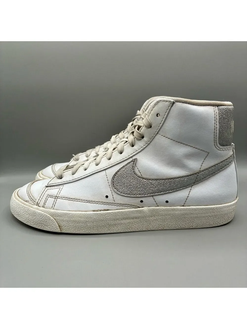 Nike blazer mid